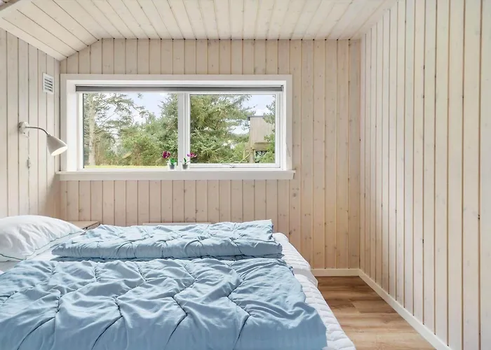 Bv300-blavand-staehrsvej-3 * Blåvand